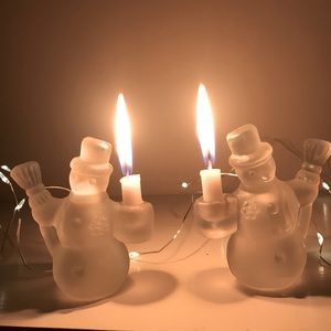 2 glass snowmen